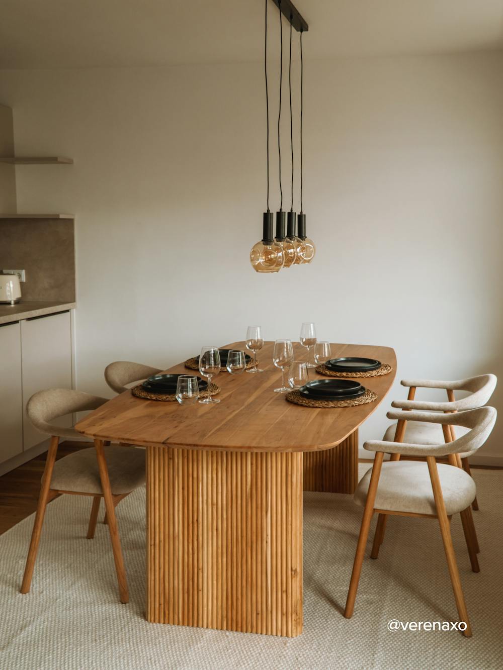 Esszimmer Inspiration mit Esstisch und Stühlen